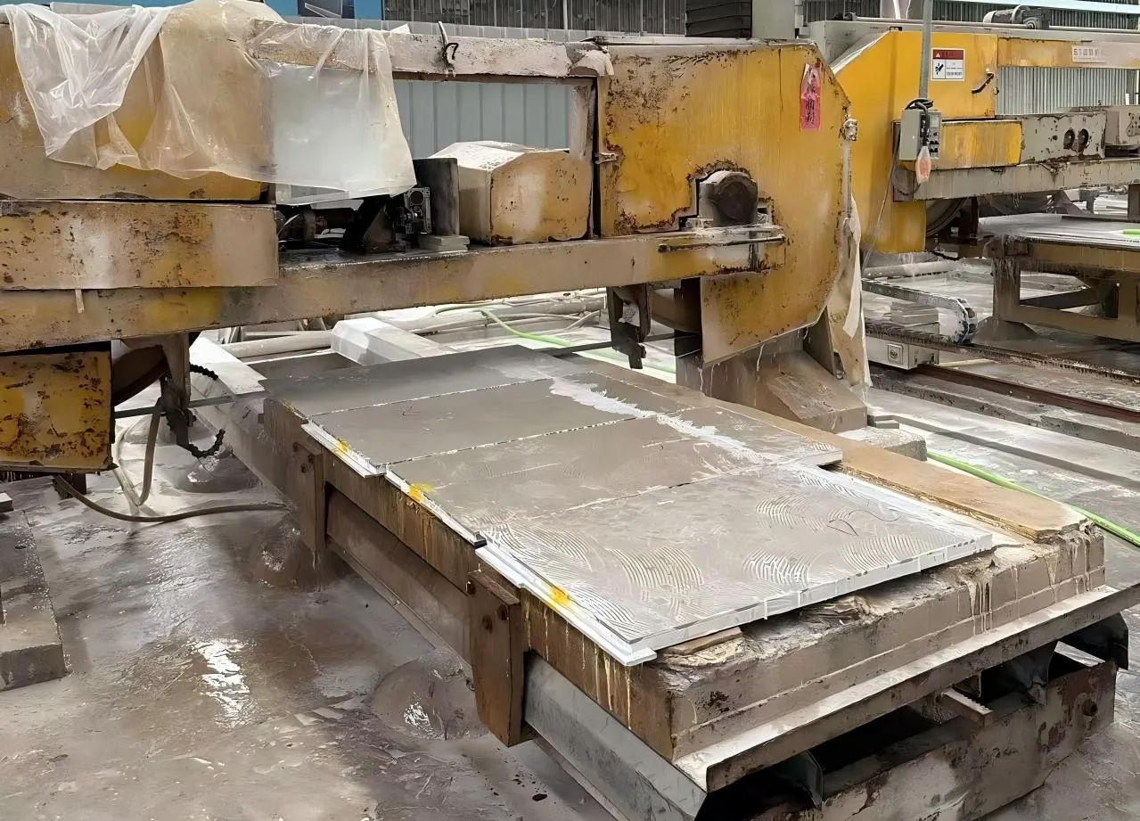 Wire saw cutter