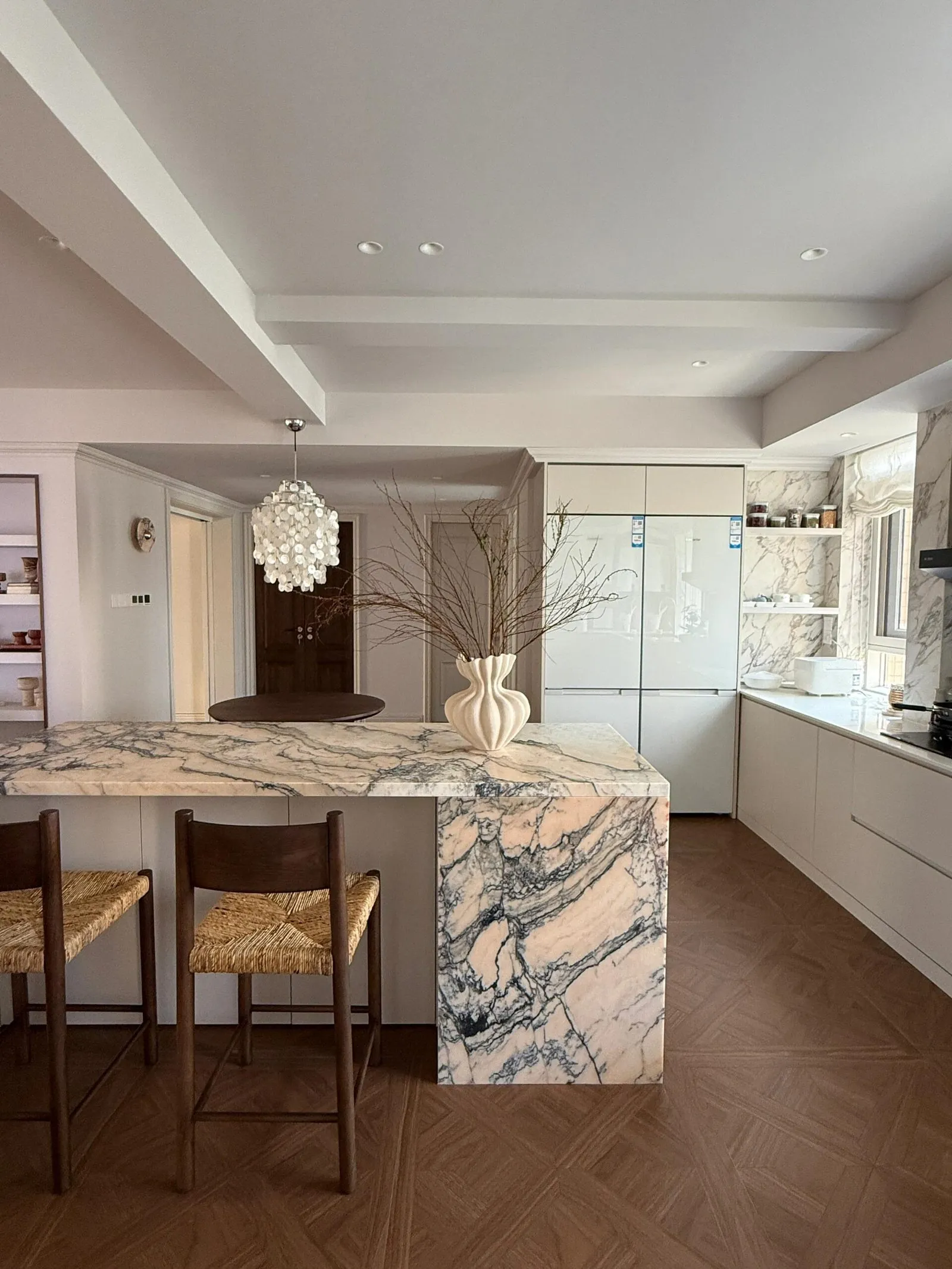 Kitchen Islands